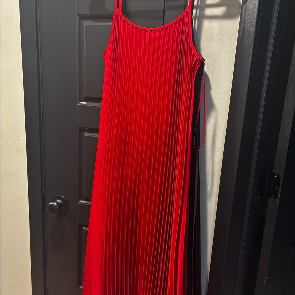 Sam Edelman Black and Red Pleated Dress